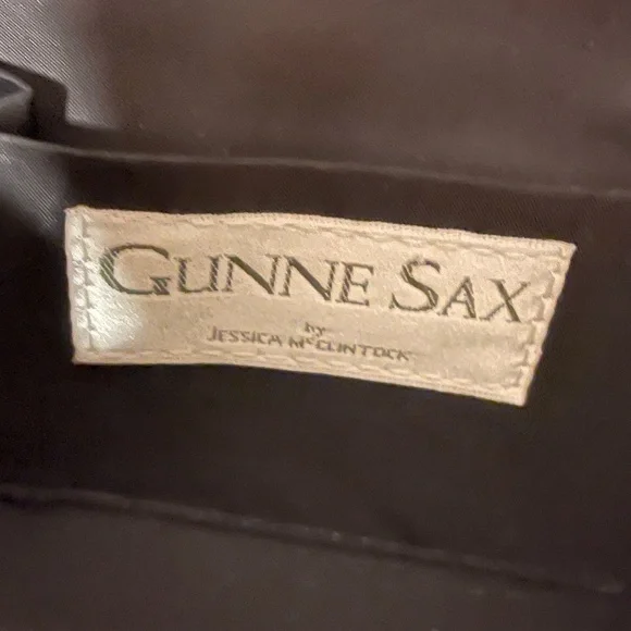 black satin evening clutch w/ pleated bow design & thin braided shoulder strap - Picture 2 of 6